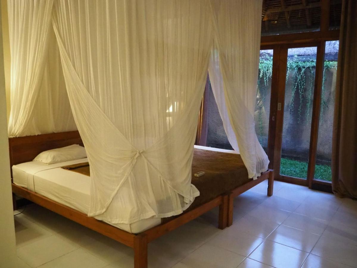De Dalam Villa Ubud Buitenkant foto
