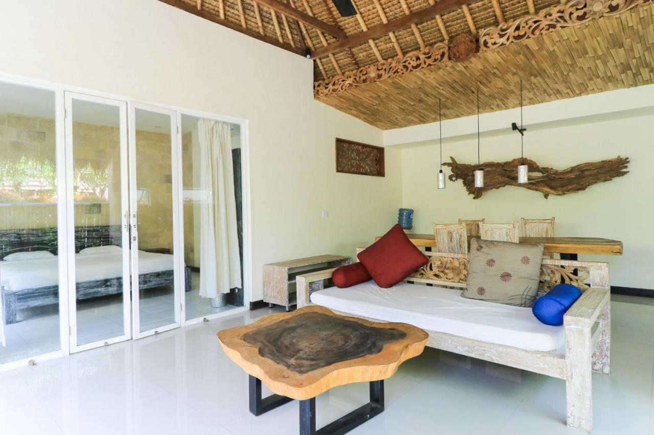 De Dalam Villa Ubud Buitenkant foto